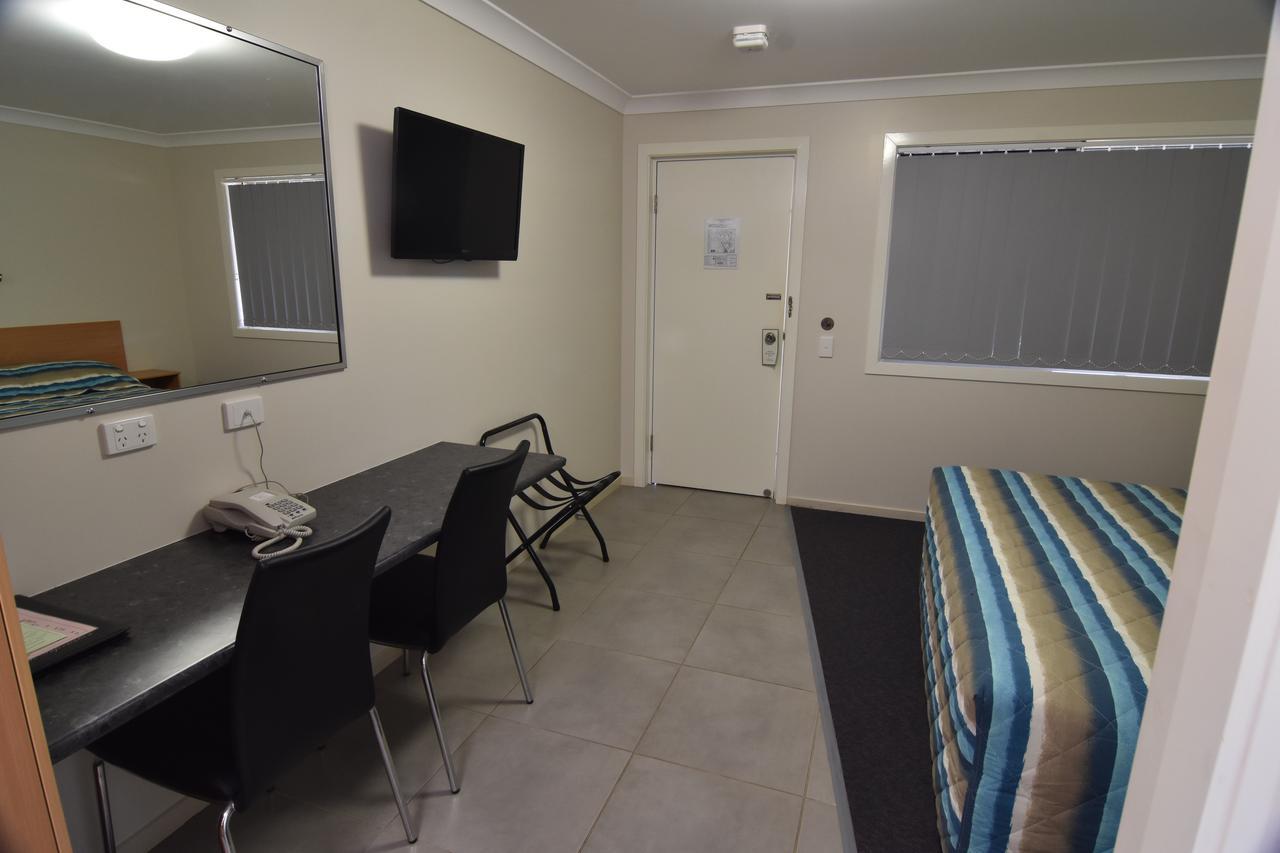 Mundubbera Billabong Motor Inn Ngoại thất bức ảnh
